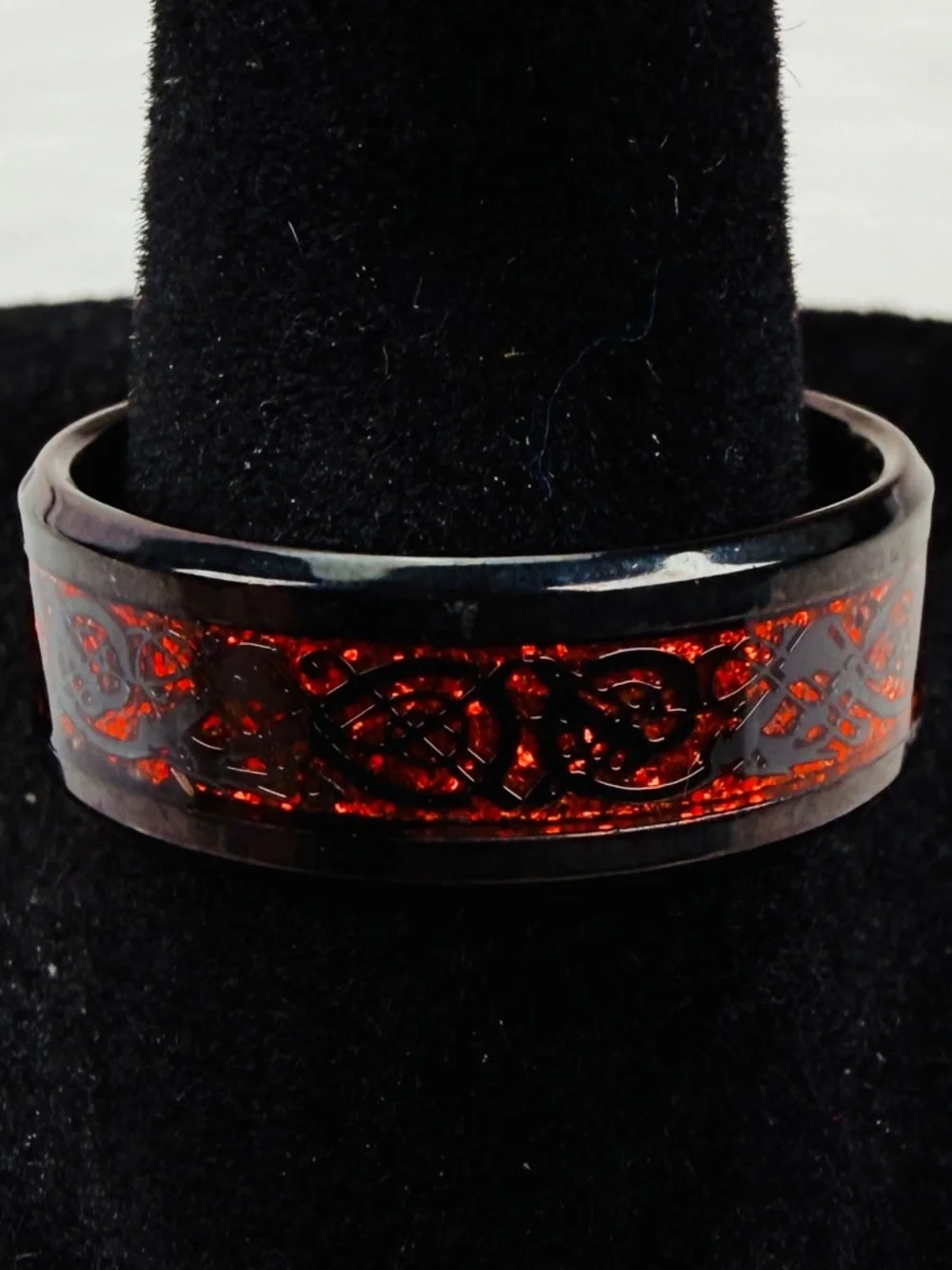Black and Red size 9 unisex band Ring